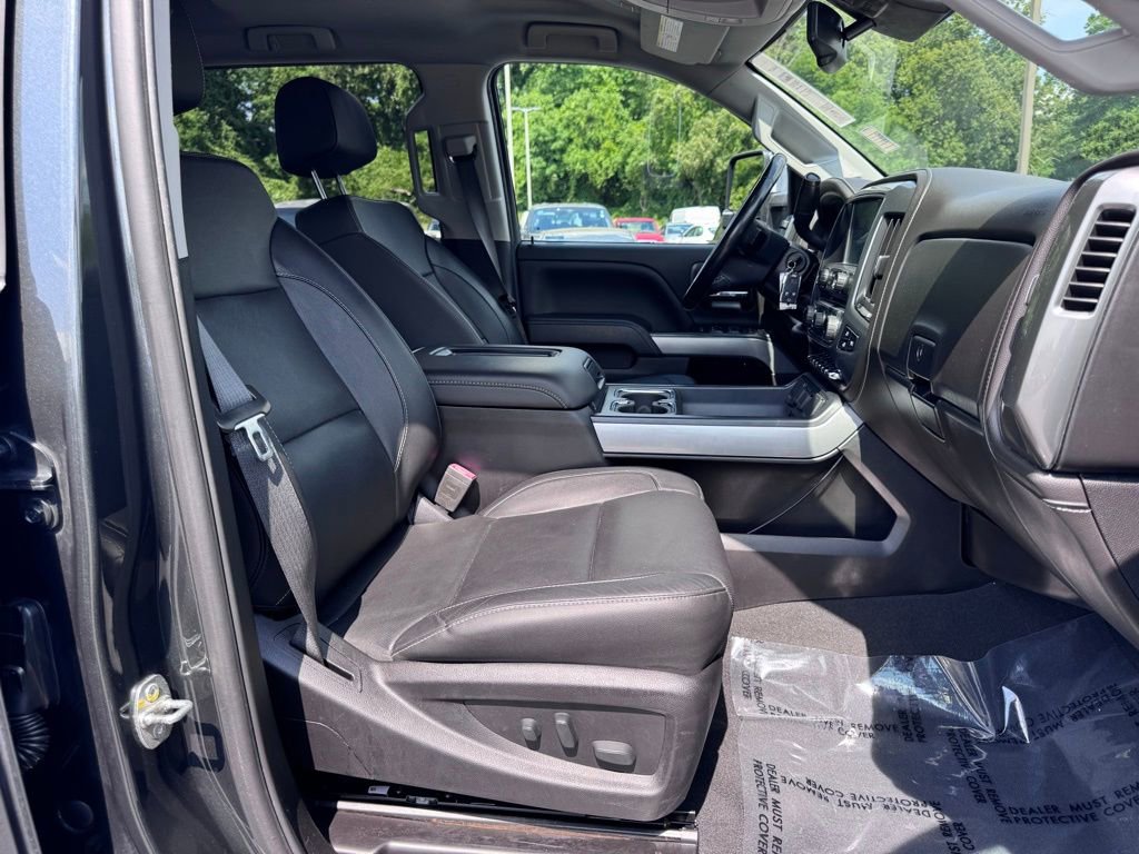 Used 2019 Chevrolet Silverado 2500 LTZ w/ Duramax Plus Package AWD/4WD image 24
