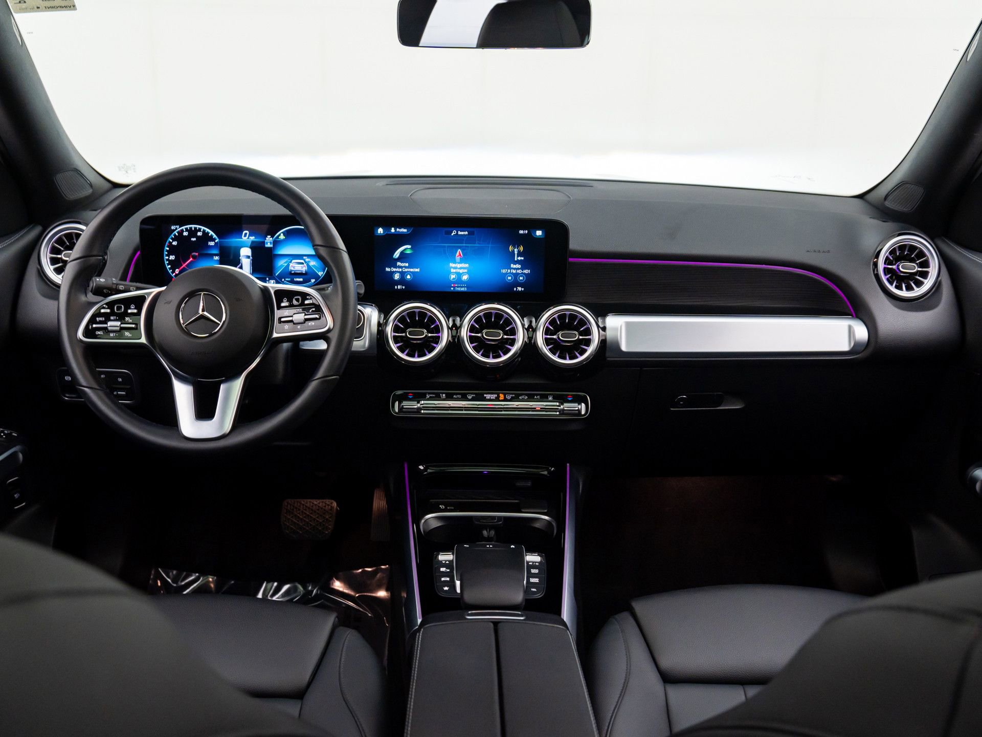 Certified 2023 Mercedes-Benz EQB 300 4MATIC image 11