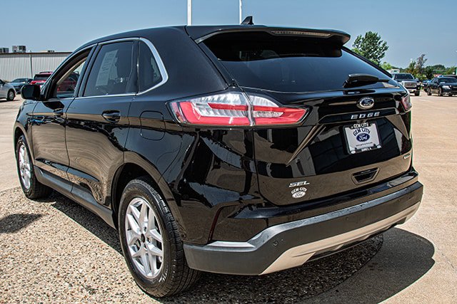 Used 2024 Ford Edge SEL AWD/4WD image 3
