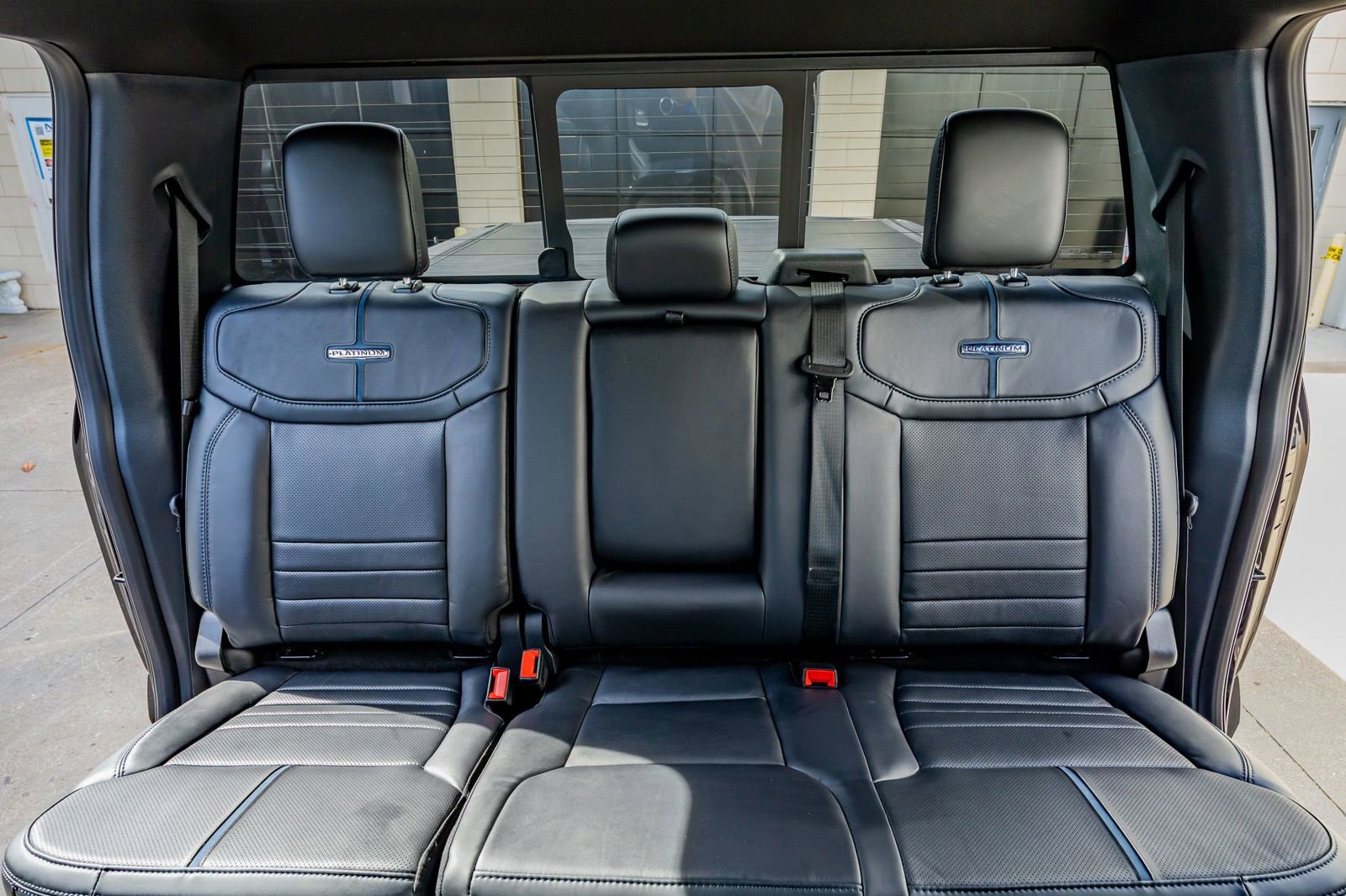Used 2026 Ford F350 Platinum image 34