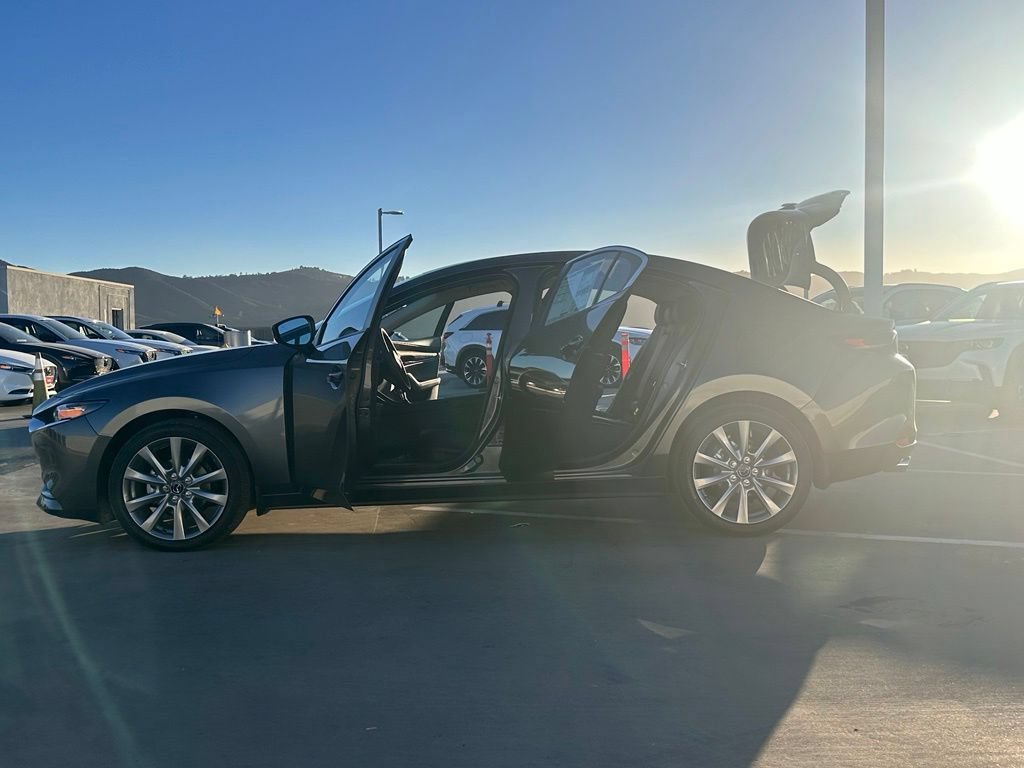 New 2026 MAZDA MAZDA3 2.5 S Sedan w/ Preferred Pkg FWD image 26