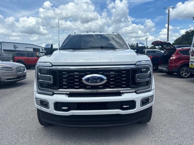 Used 2023 Ford F450 Platinum AWD/4WD image 2