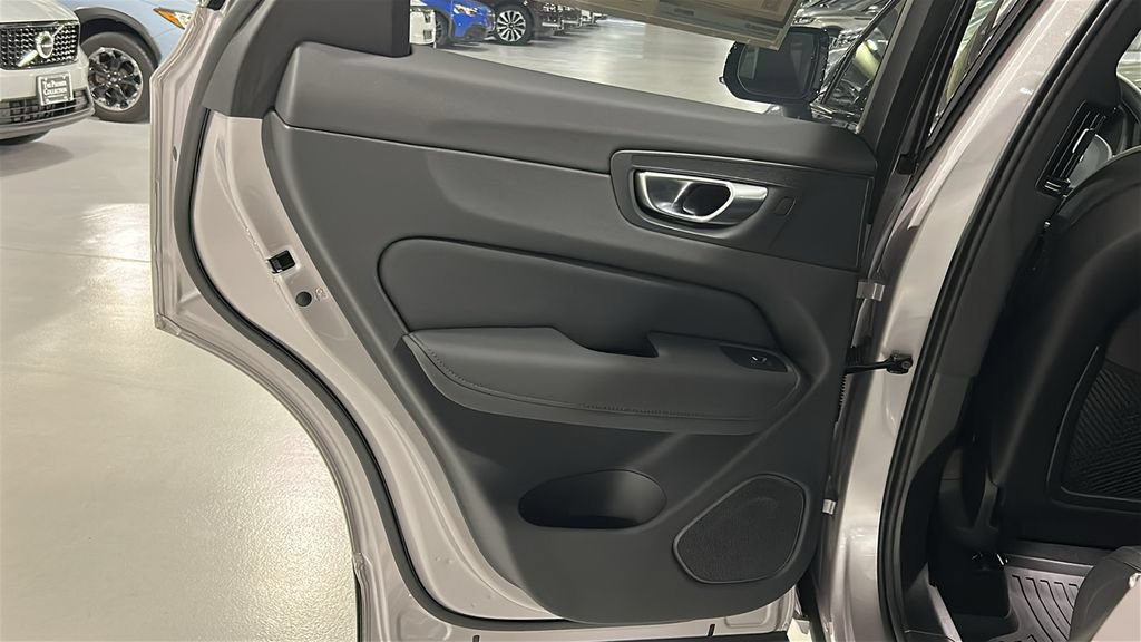 Certified 2026 Volvo XC60 B5 Plus w/ Protection Package Premier AWD/4WD image 22