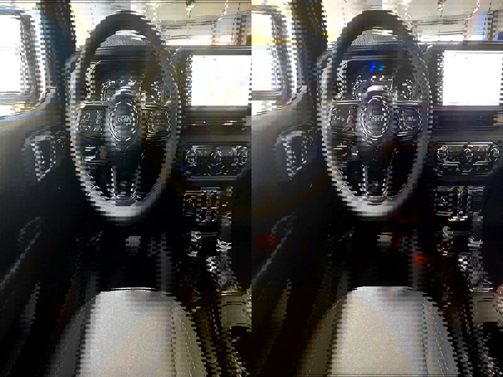 Used 2024 Jeep Wrangler Sport S w/ Convenience Group image 17