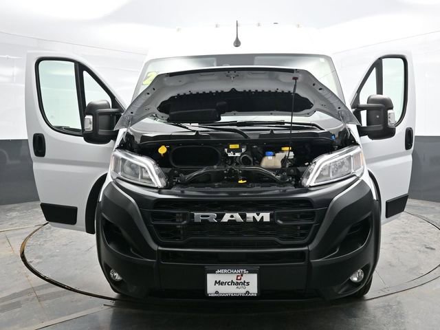 Used 2025 RAM ProMaster 2500 w/ Convenience Group image 39