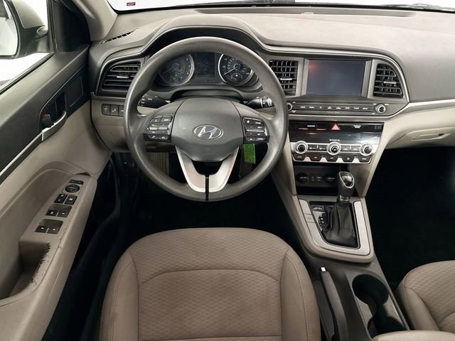 Used 2020 Hyundai Elantra SEL FWD image 23