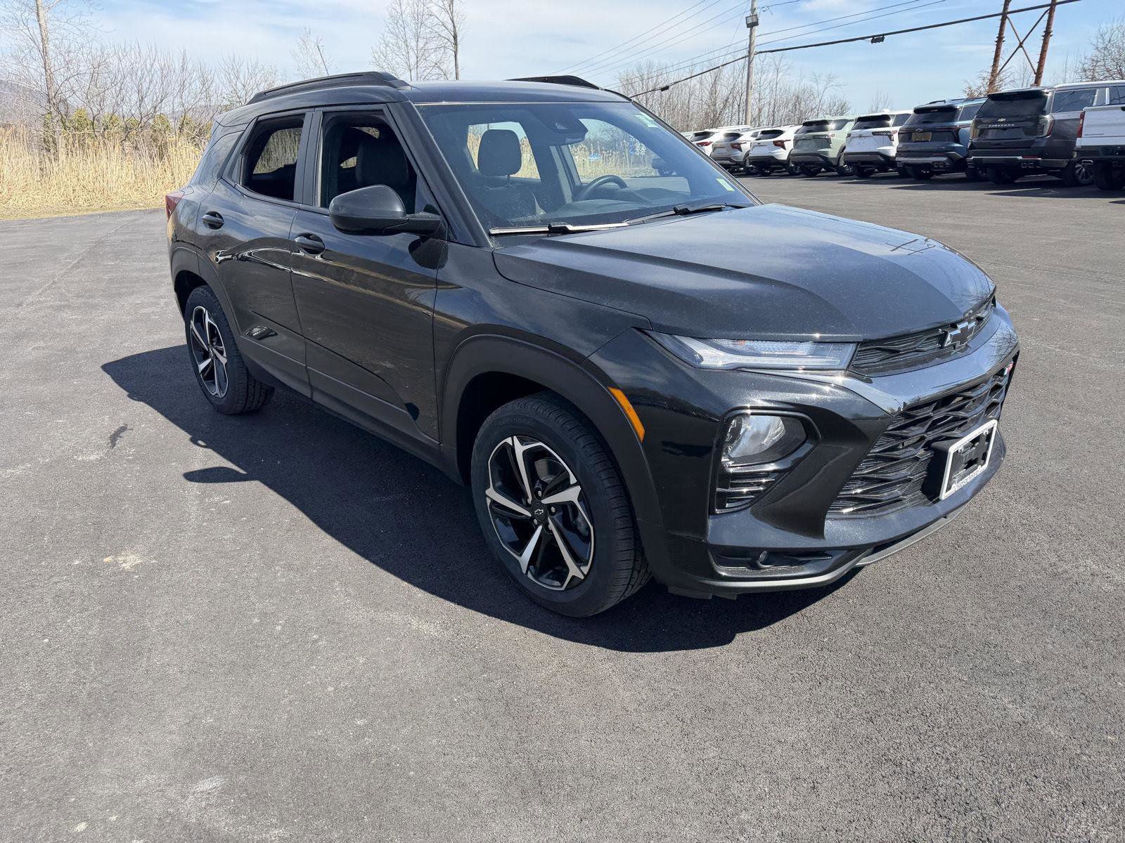 Used 2023 Chevrolet TrailBlazer RS w/ Convenience Package AWD/4WD image 9