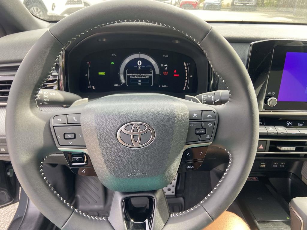 Used 2026 Toyota Camry SE w/ Convenience Package FWD image 36