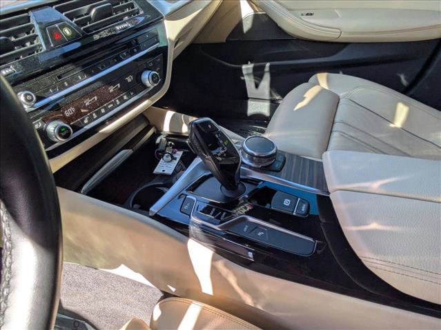 Used 2018 BMW 530e xDrive 530e xDrive iPerformance image 17