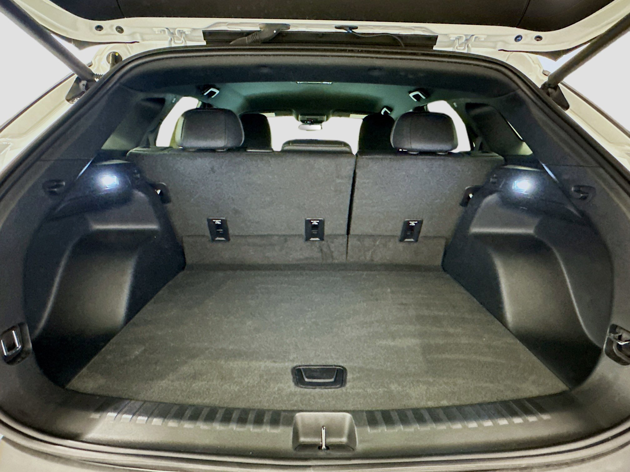 Used 2024 Chevrolet Blazer EV LT image 30