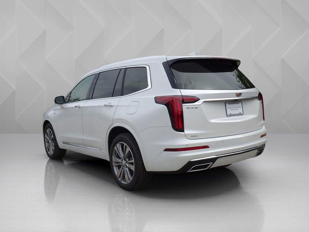 Certified 2025 Cadillac XT6 Premium Luxury AWD/4WD image 3