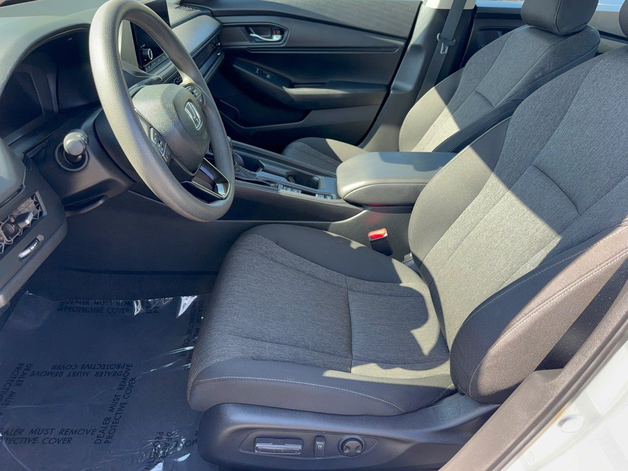 Used 2025 Honda Accord SE image 5