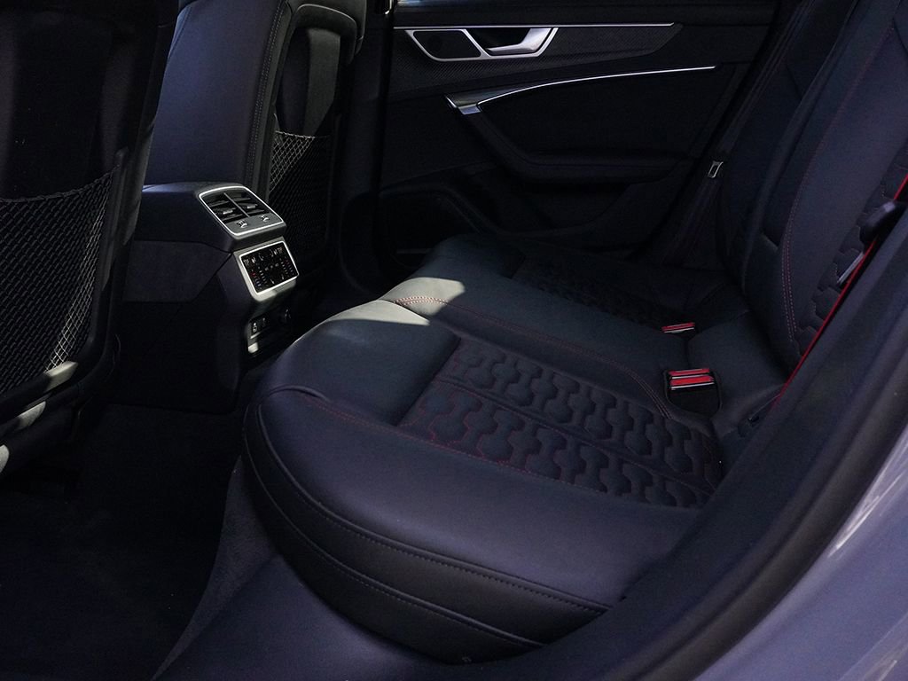 Used 2023 Audi RS 6 image 31