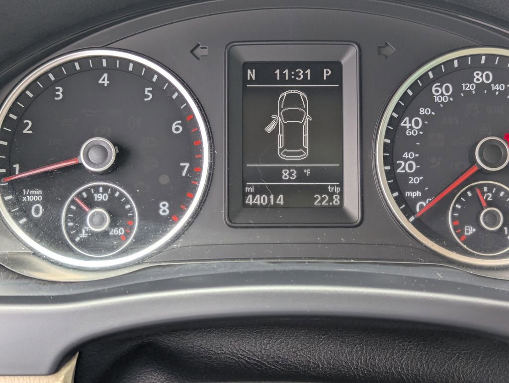 Used 2016 Volkswagen Tiguan SE FWD image 22