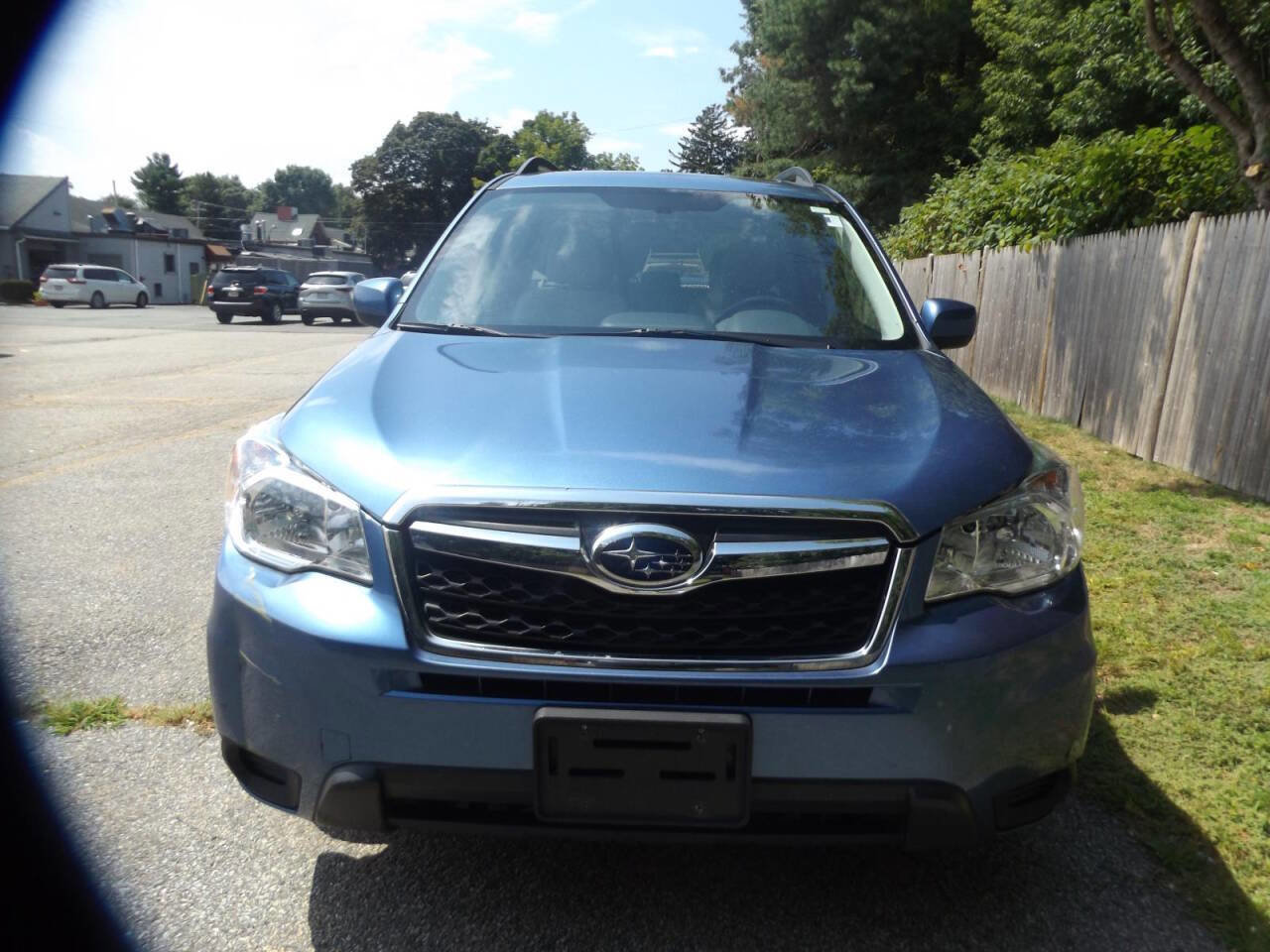 Used 2015 Subaru Forester 2.5i Premium w/ All-Weather Package image 10