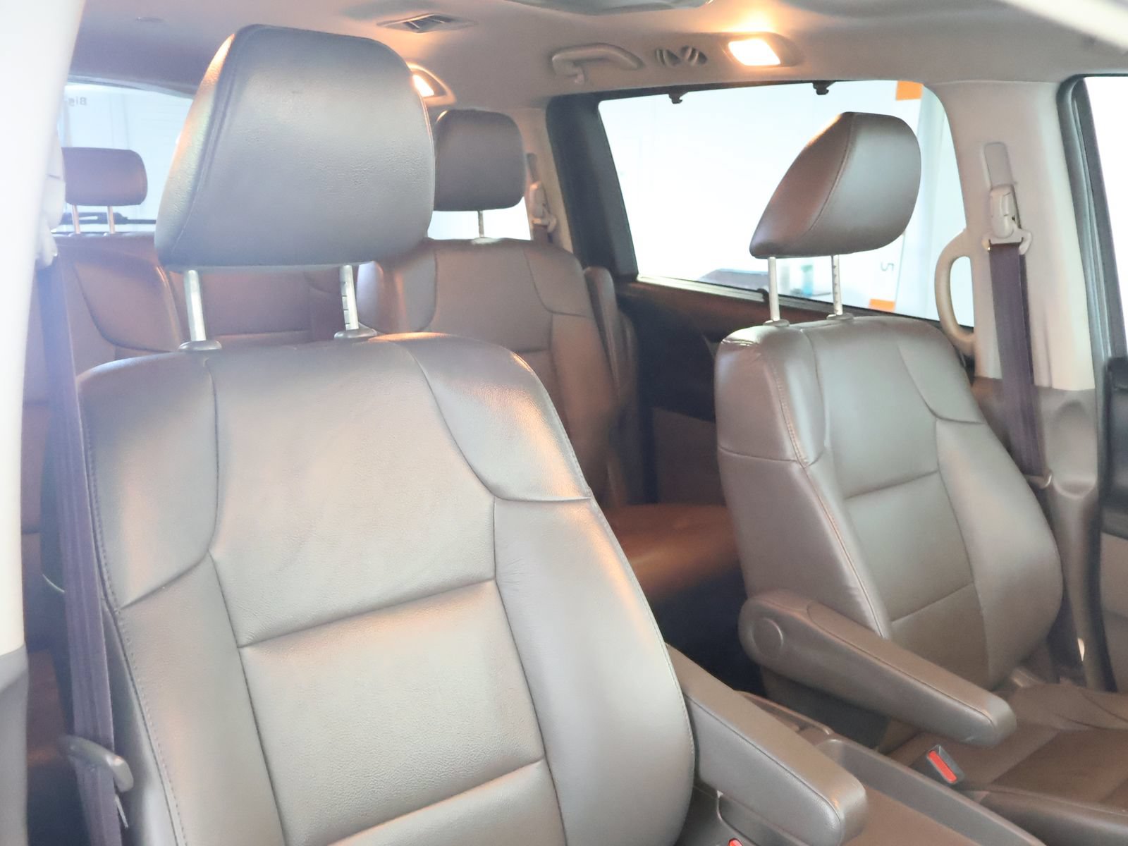 Used 2016 Honda Odyssey Touring image 53