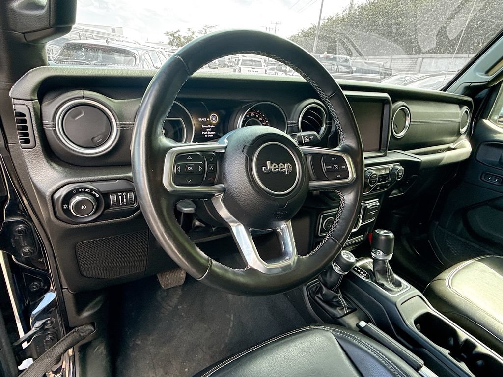 Used 2022 Jeep Wrangler Unlimited Sahara w/ Cold Weather Group AWD/4WD image 12
