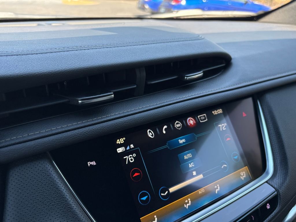 Used 2019 Cadillac XT5 FWD image 27