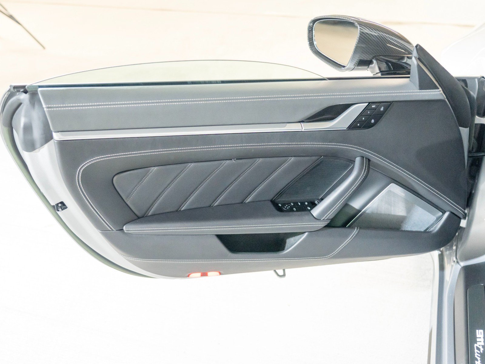 Certified 2024 Porsche 911 Turbo S AWD/4WD image 16