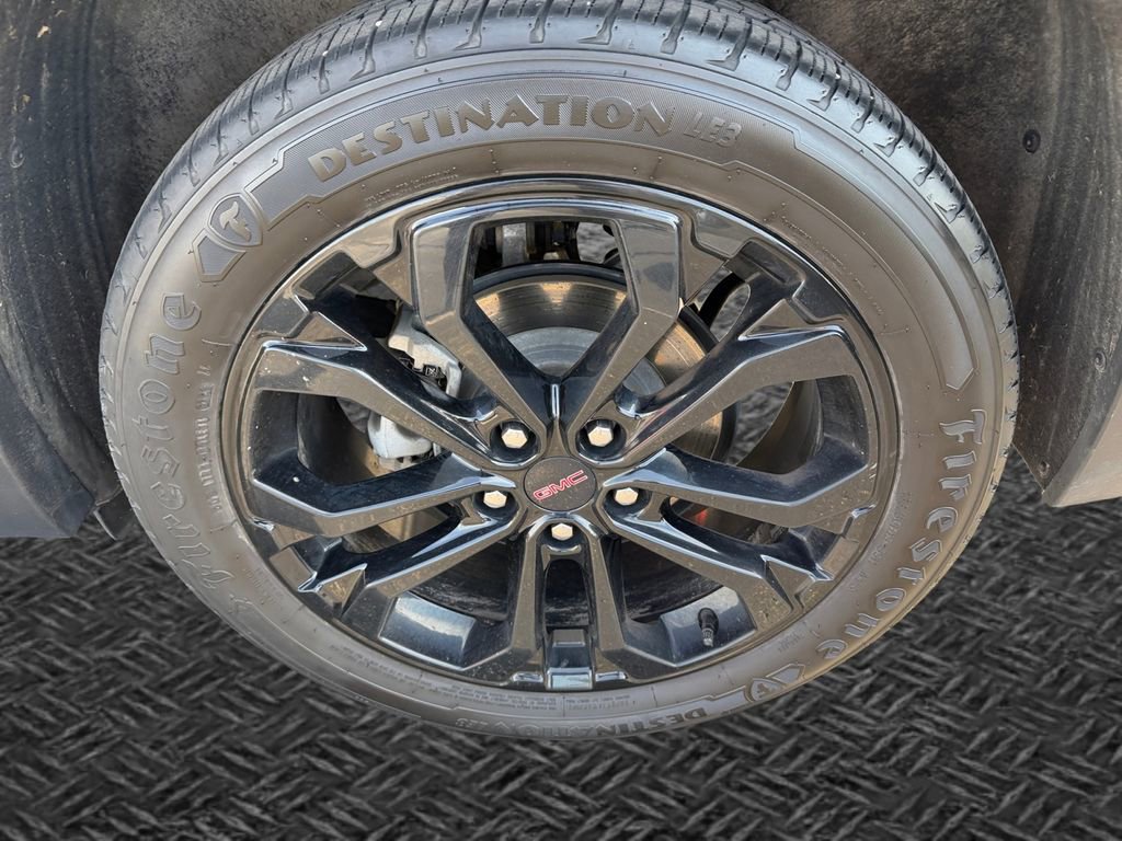 Used 2022 GMC Terrain SLE w/ Driver Convenience Package image 11