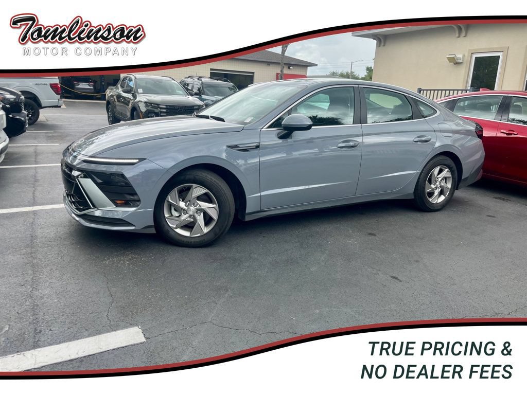 Used 2025 Hyundai Sonata SE FWD image 1