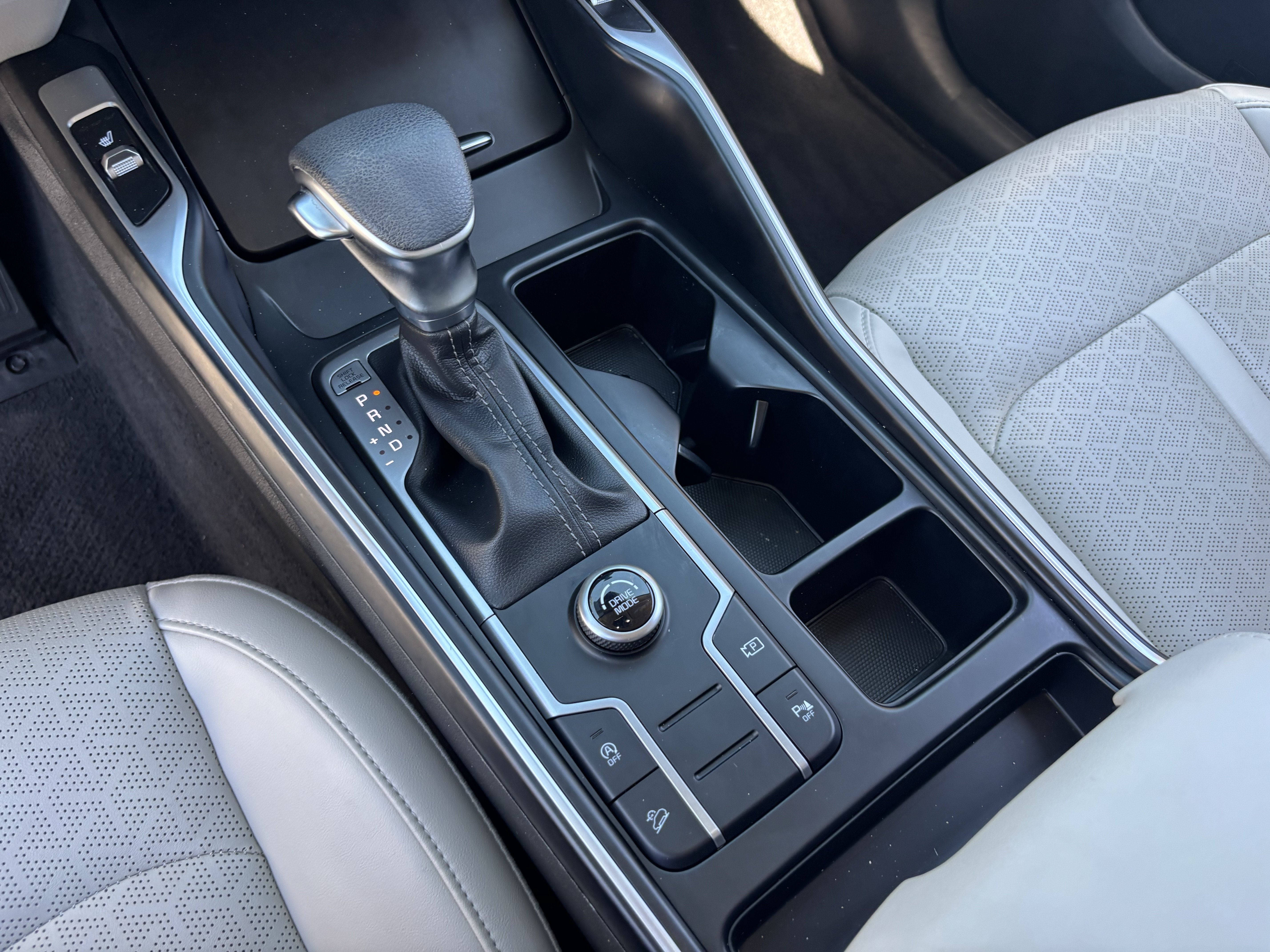 Certified 2023 Kia Sorento S w/ Panoramic Sunroof Package FWD image 24