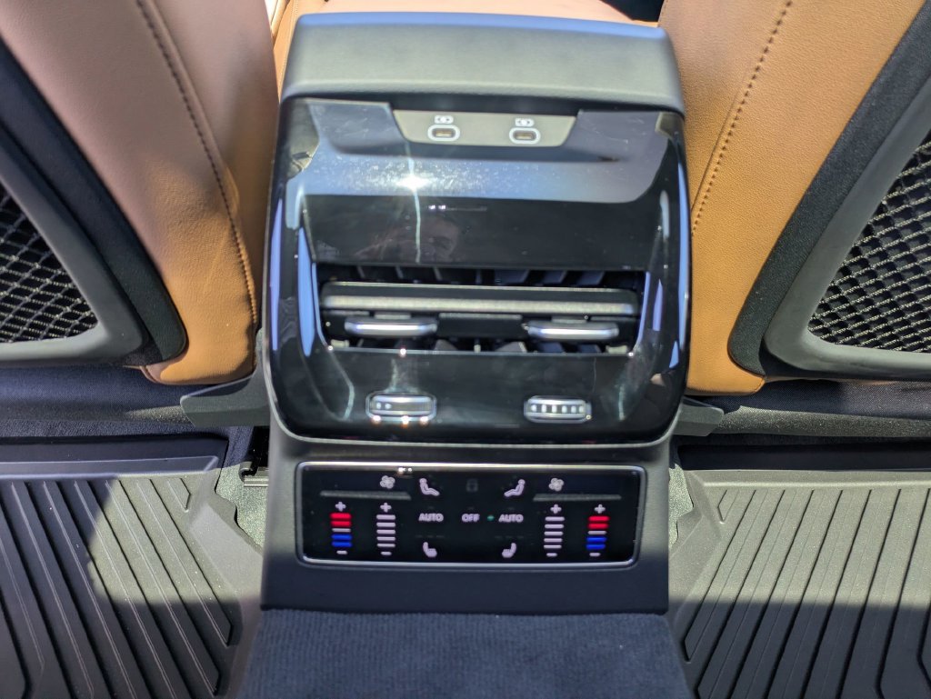 New 2026 Audi A6 Premium Plus AWD/4WD image 31