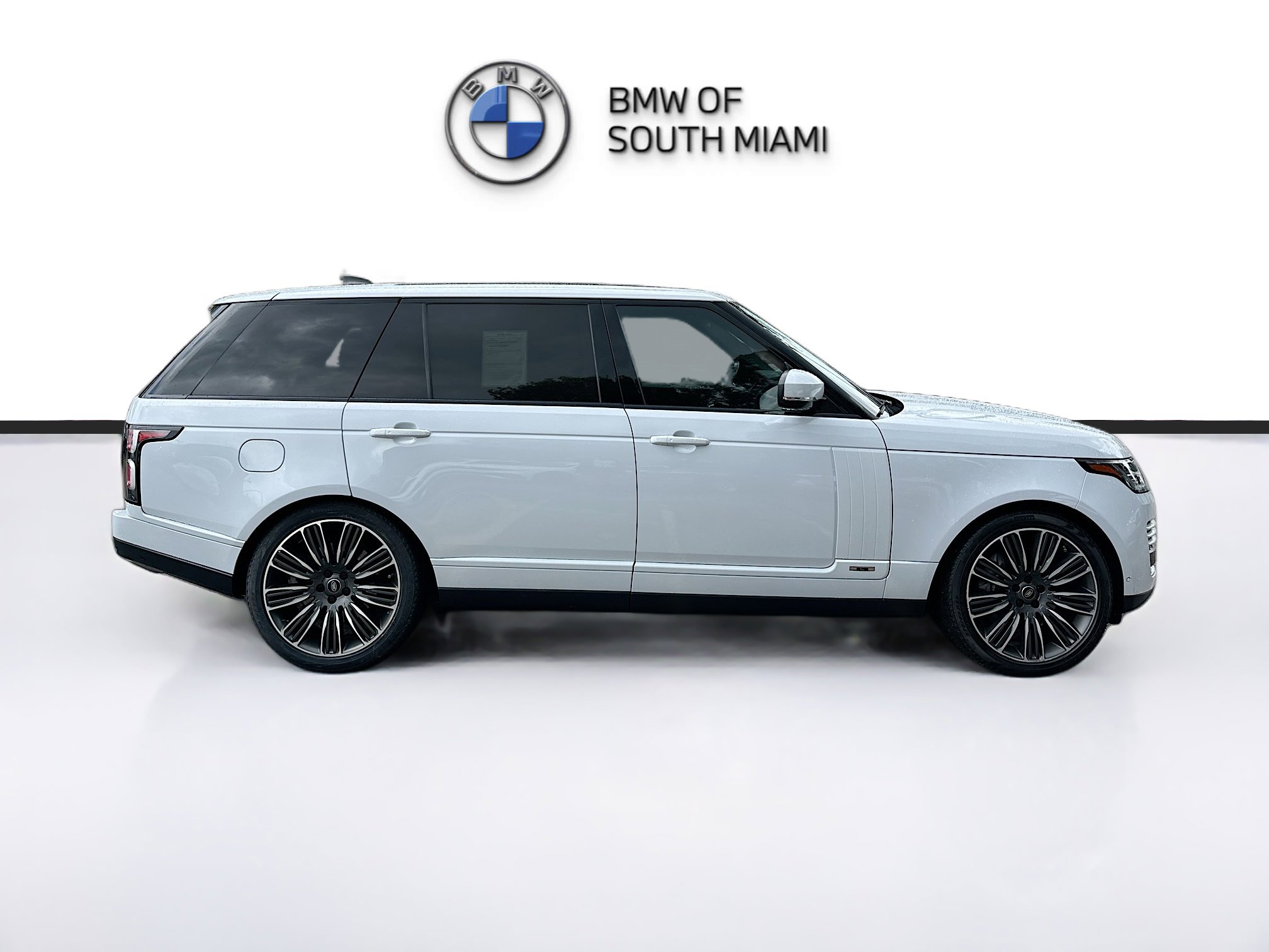 Used 2020 Land Rover Range Rover Long Wheelbase HSE image 8