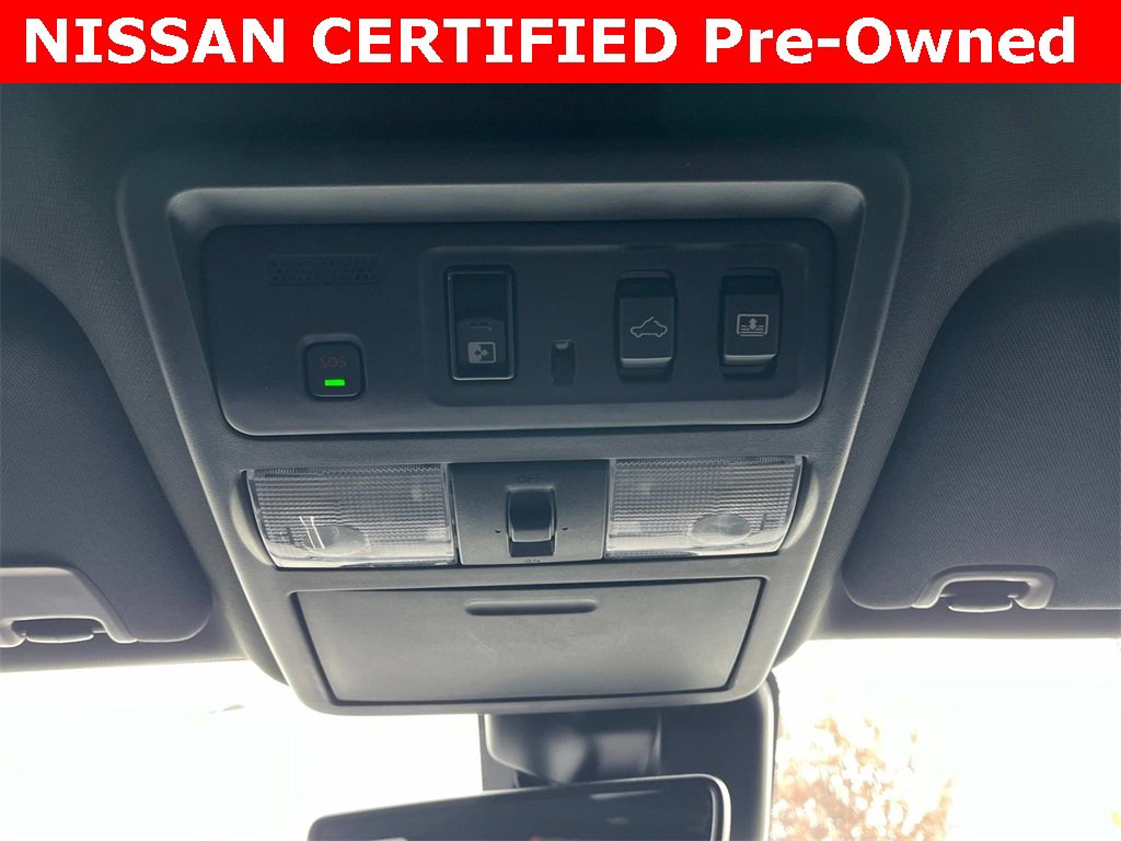 Used 2023 Nissan Titan PRO-4X w/ Pro-4x Convenience Package image 36