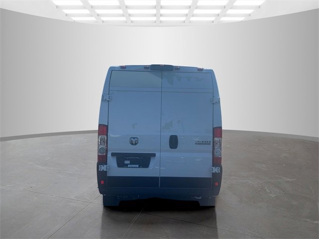 New 2026 RAM ProMaster 1500 w/ Quick Order Package 22G SLT image 6