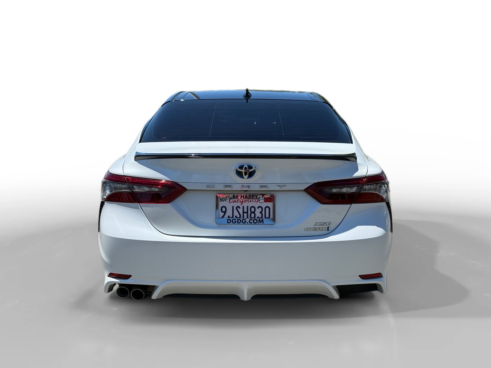 Used 2024 Toyota Camry XSE FWD image 4