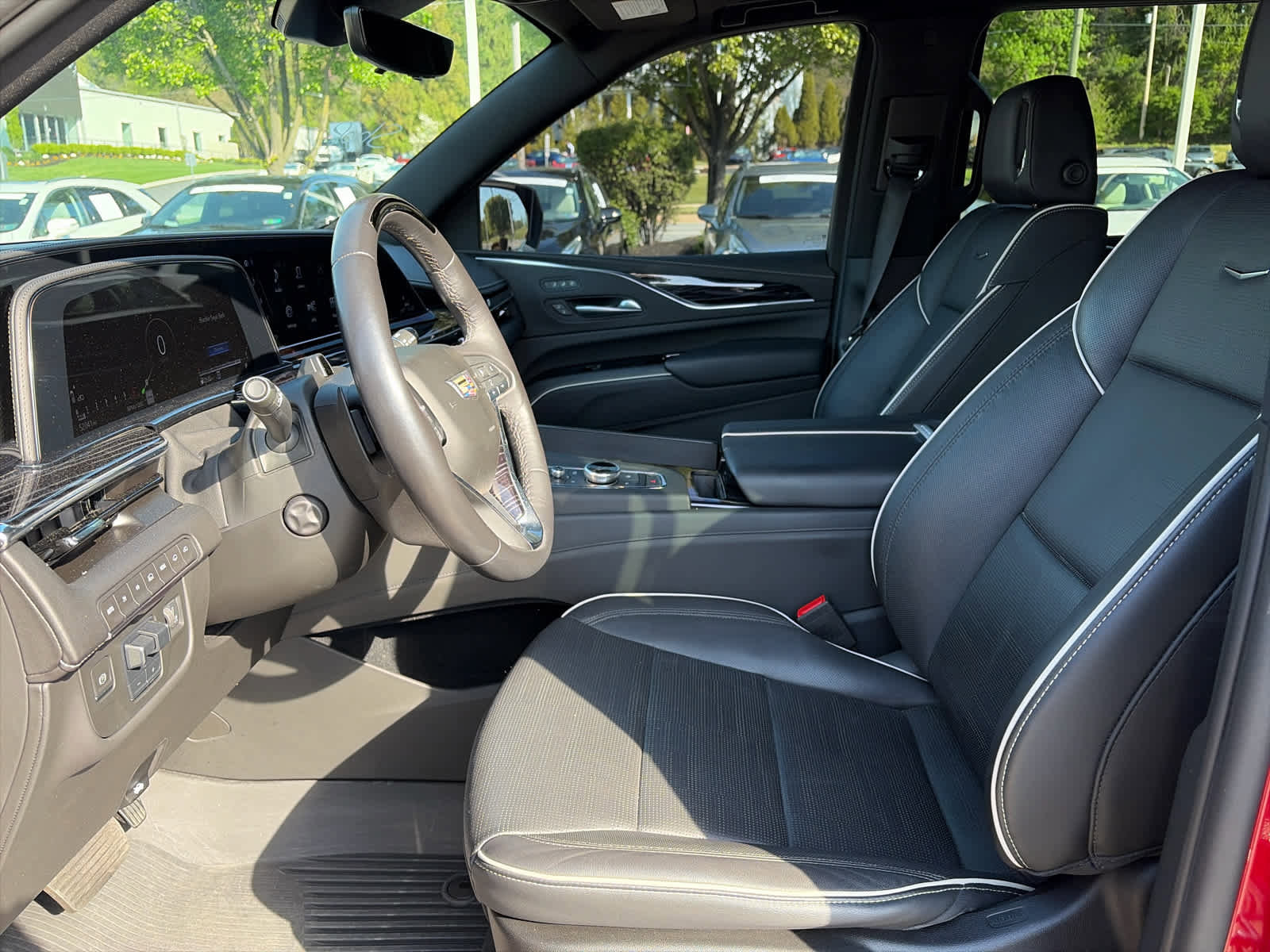 Certified 2023 Cadillac Escalade Sport w/ LPO, ONYX Package AWD/4WD image 12