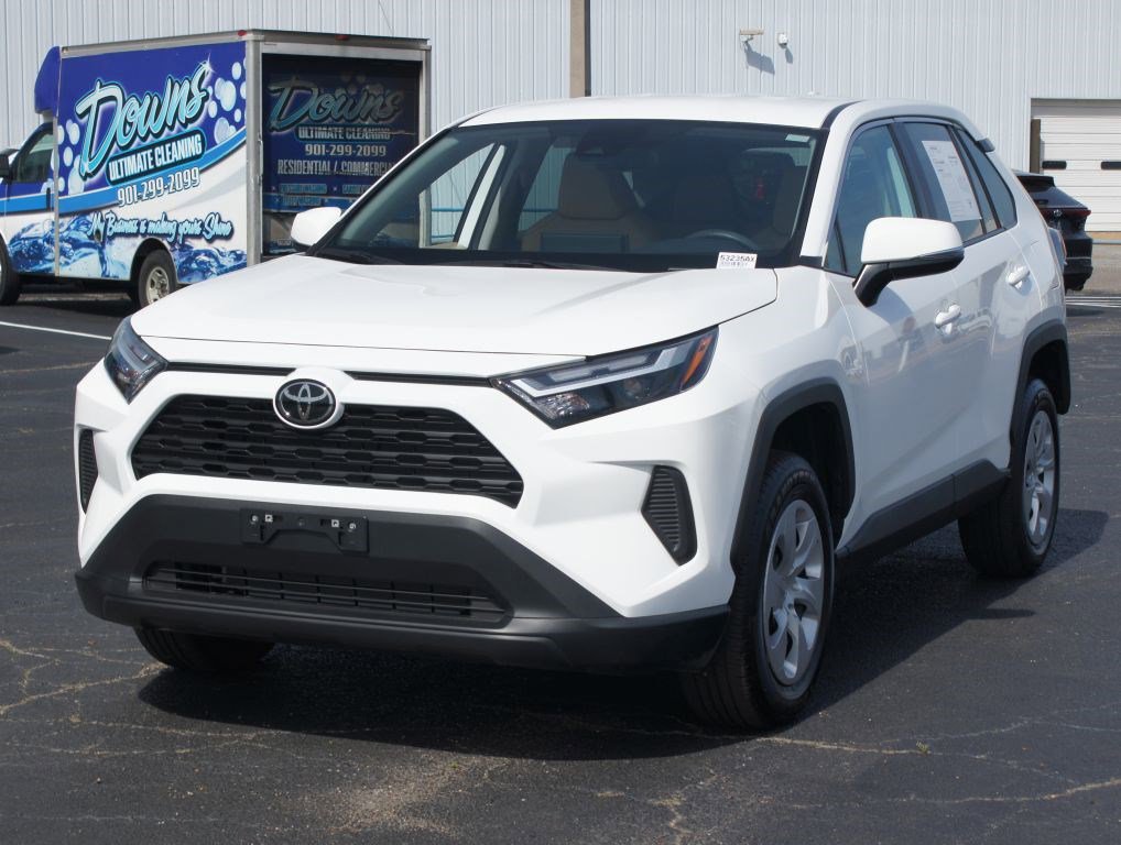 Used 2025 Toyota RAV4 LE FWD image 2