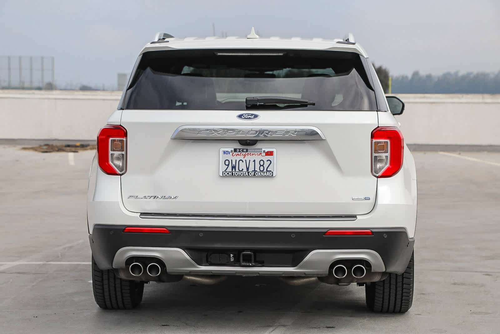 Used 2020 Ford Explorer Platinum w/ Premium Technology Package image 6