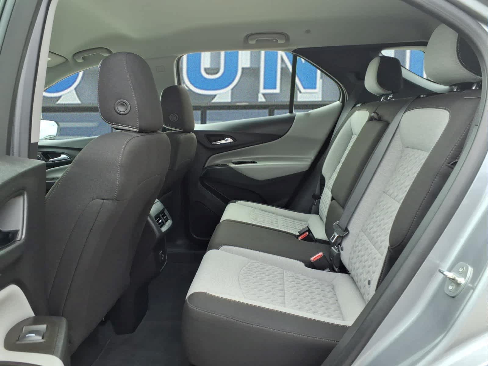 Used 2023 Chevrolet Equinox LS AWD/4WD image 12
