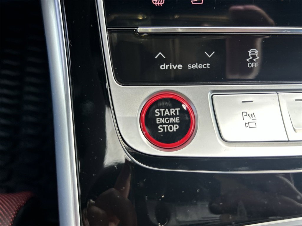 New 2026 Audi RS Q8 performance image 25