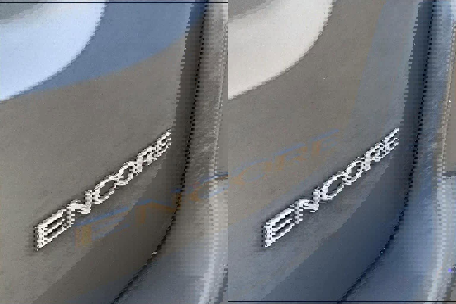 Used 2019 Buick Encore Preferred image 10