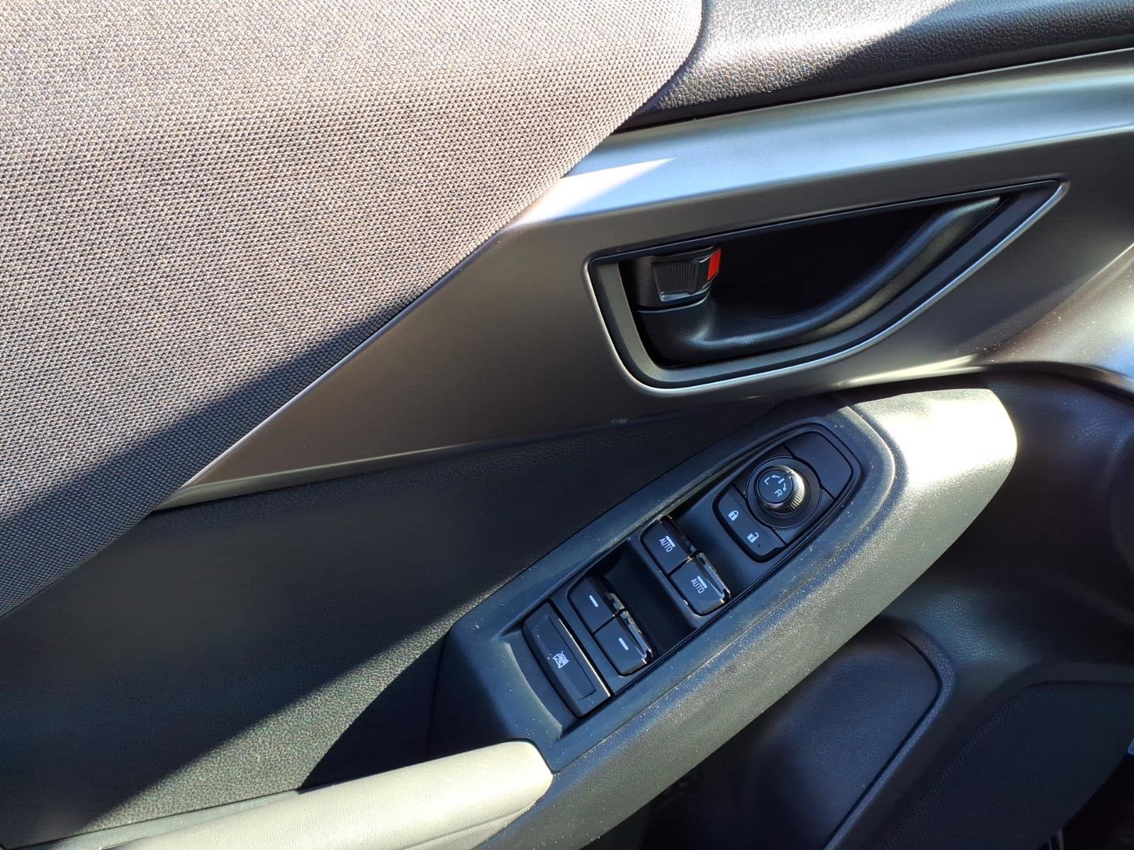 Certified 2024 Subaru Impreza 2.0i image 11