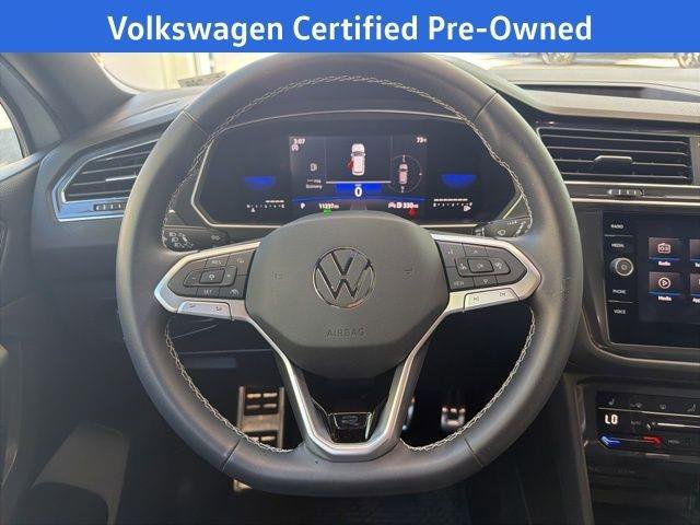 Certified 2023 Volkswagen Tiguan SE R-Line image 22