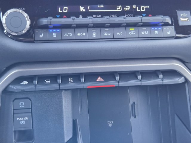 New 2026 Toyota Sequoia Platinum AWD/4WD image 16