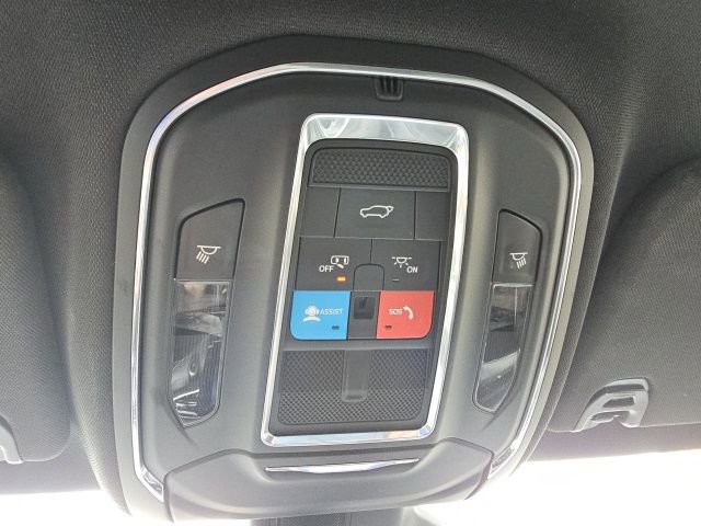 Used 2024 Jeep Wagoneer Series II w/ Flexible Seating Group image 53