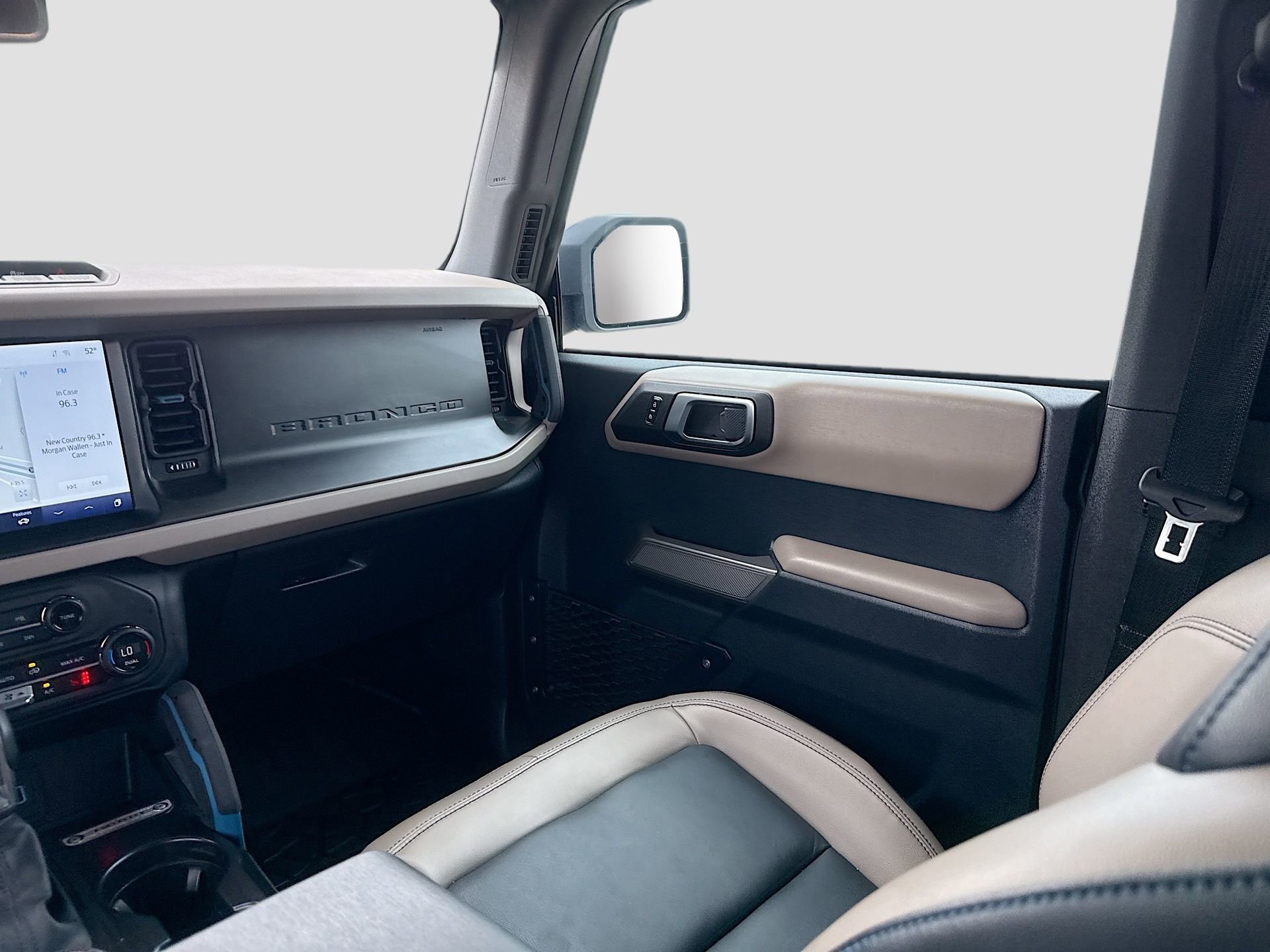 Certified 2023 Ford Bronco Wildtrak image 27