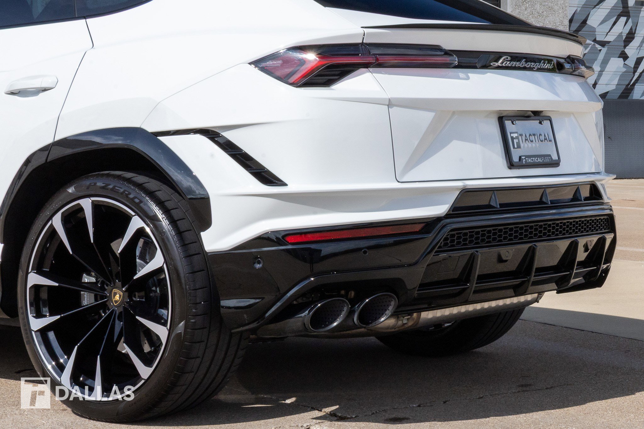 Used 2024 Lamborghini Urus S image 12