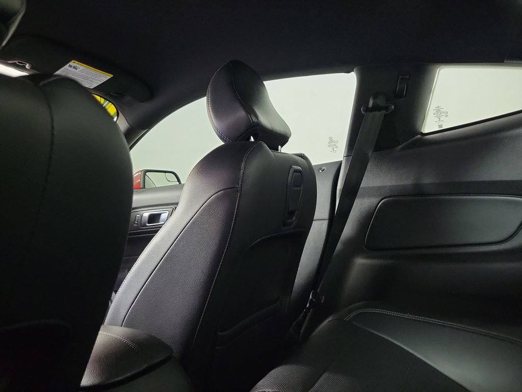 Used 2019 Ford Mustang Premium RWD image 11