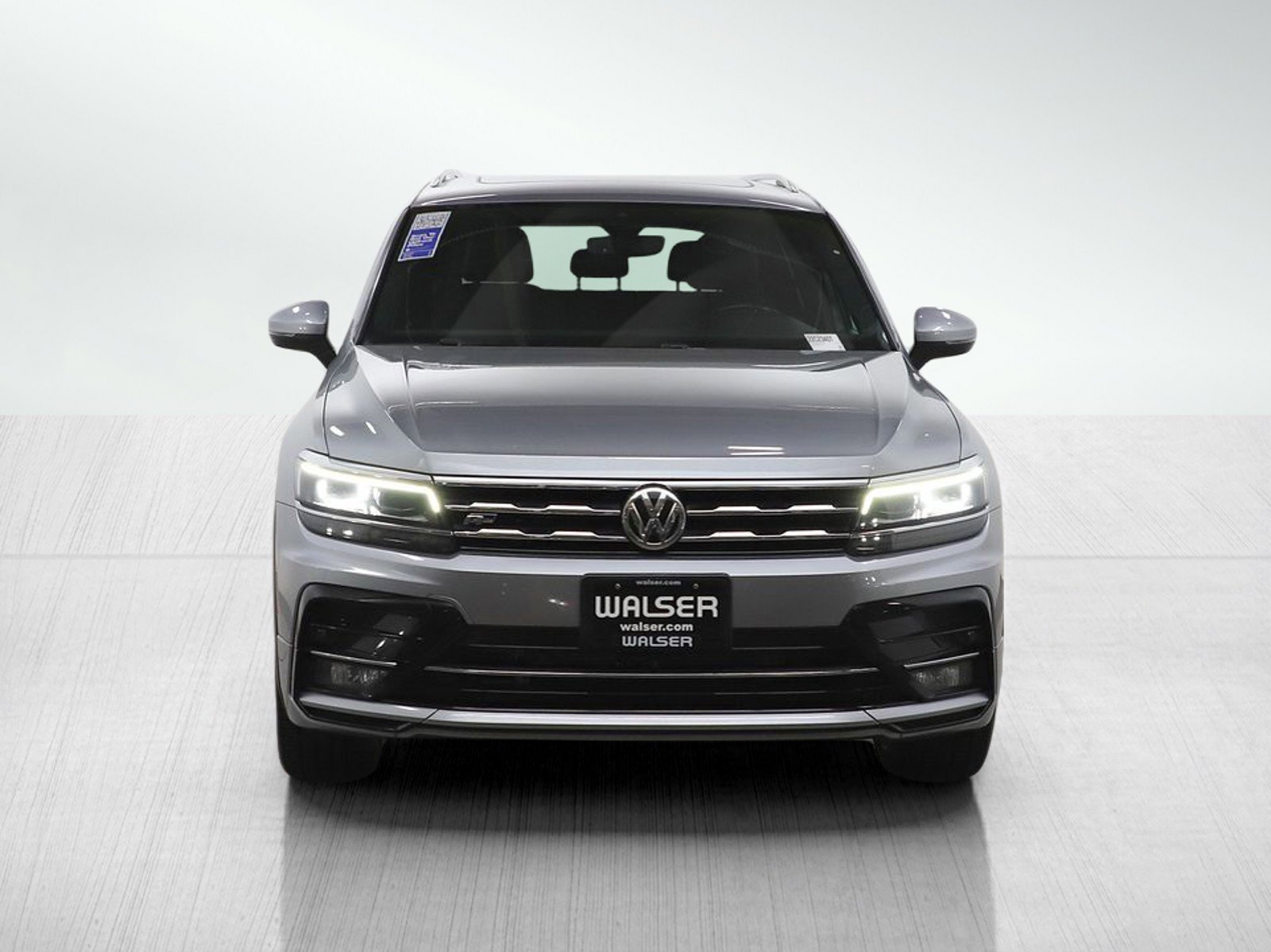 Used 2020 Volkswagen Tiguan SEL Premium R-Line w/ 3rd Row Seat Package image 8