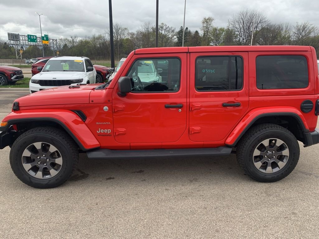 Used 2021 Jeep Wrangler Unlimited Sahara w/ Uconnect 4C Nav & Sound Group AWD/4WD image 2