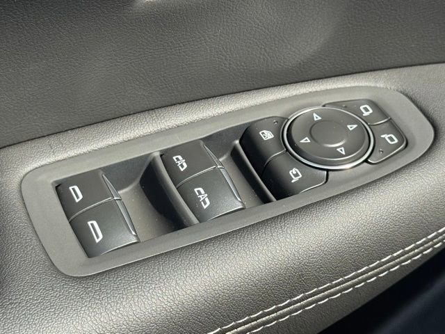 New 2025 Cadillac XT5 Premium Luxury w/ Technology Package FWD image 18