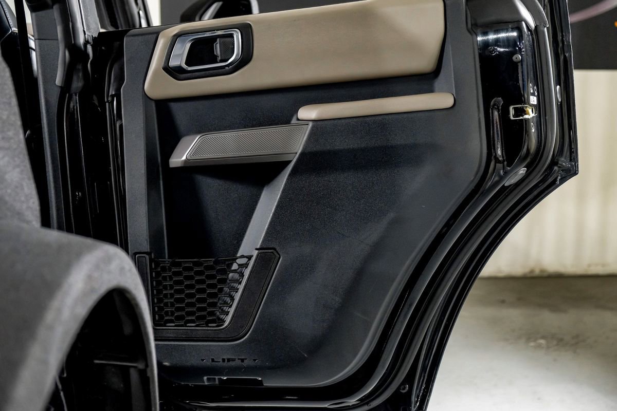 Used 2022 Ford Bronco Wildtrak image 35