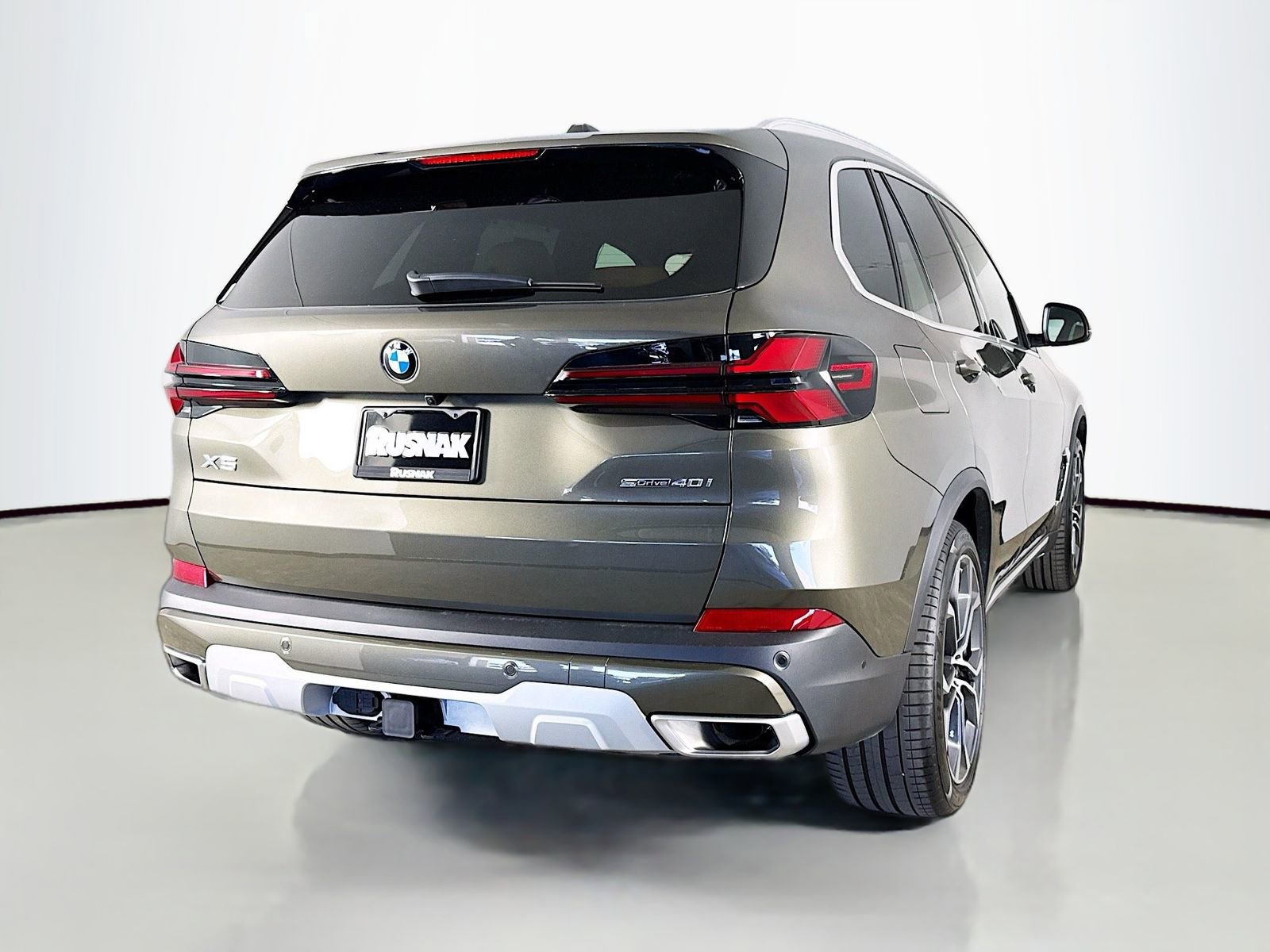 Used 2026 BMW X5 sDrive40i image 7