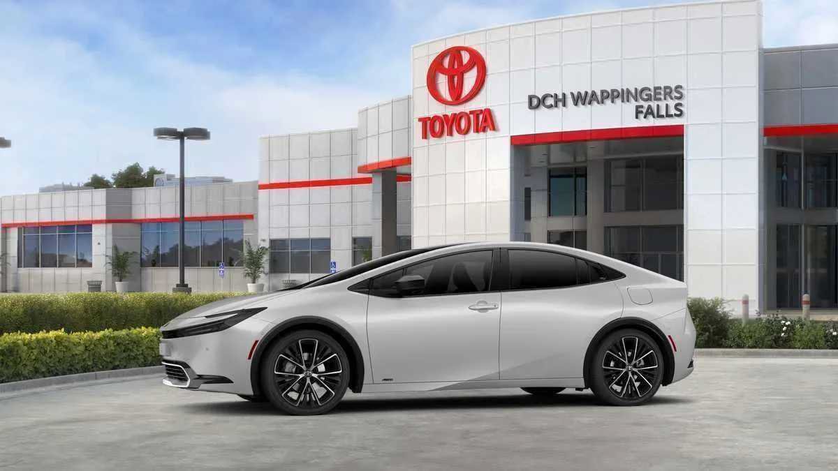 New 2026 Toyota Prius Limited AWD/4WD image 5